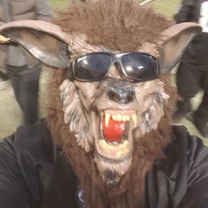 Meet your Posher, Johnny